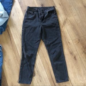 American Eagle Mom Jeans